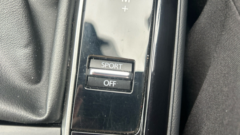 Mazda Cx-30 2.0 e-Skyactiv G MHEV SE-L Lux 5dr Auto Petrol Hatchback